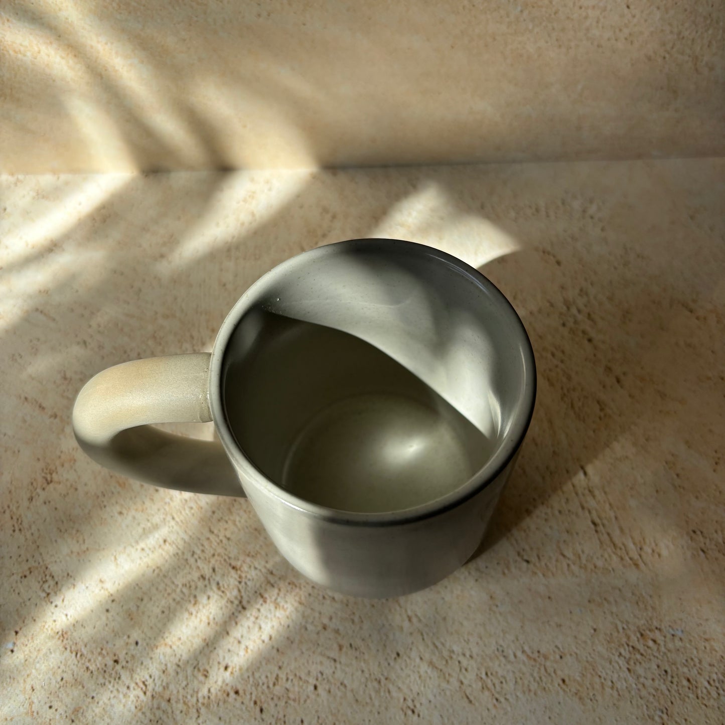 Tasse taupe