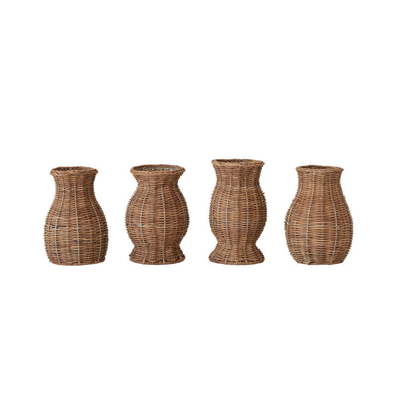 Vase en rotin