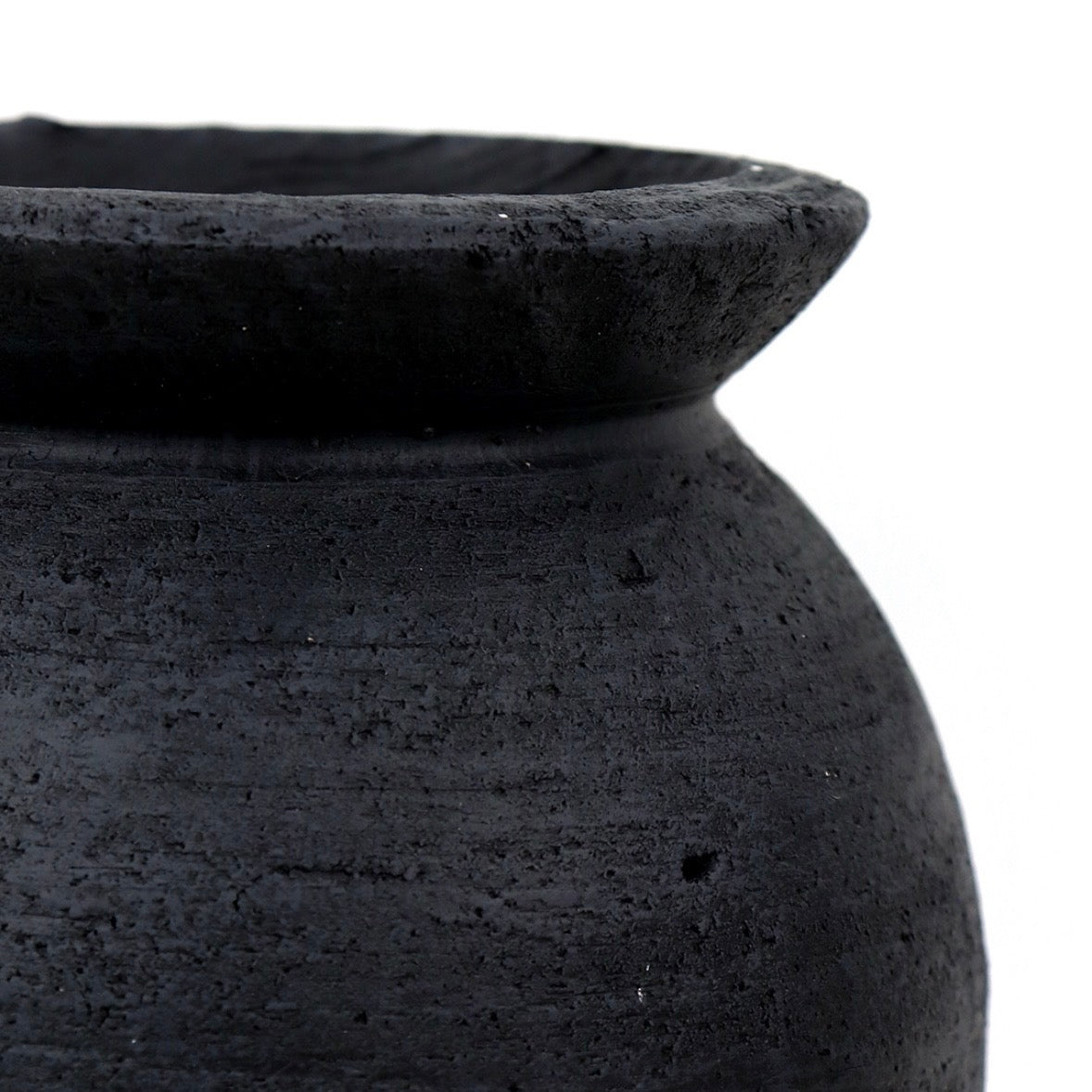 VASE EN TERRACOTTA, NOIR